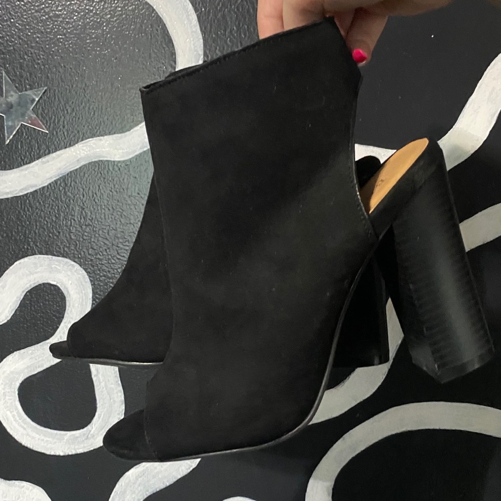 Black suede peep toe boots !!